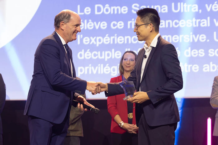 Remise du Grand Prix de l’innovation à Pro Headspa au MCB 2026.